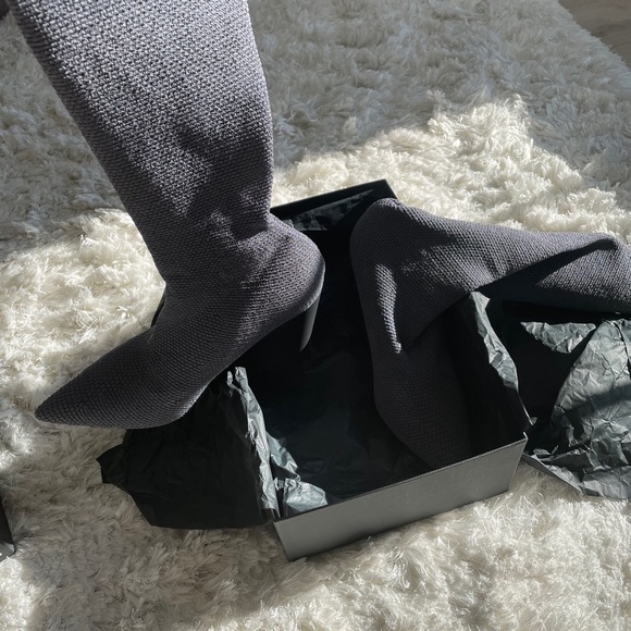 Yeezy season 7 boot - Picture 2 of 5